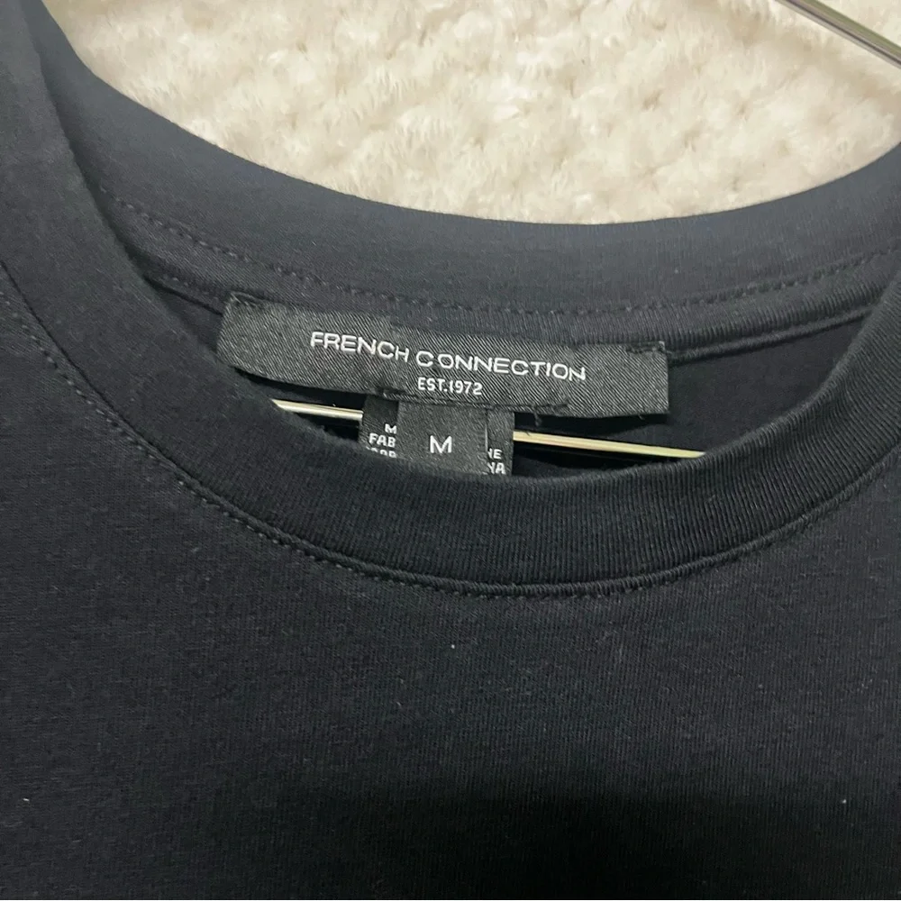 French Connection Blouse Crochet Lace Black Puff Sleeve Top Cotton Spandex NWT - Picture 4 of 7